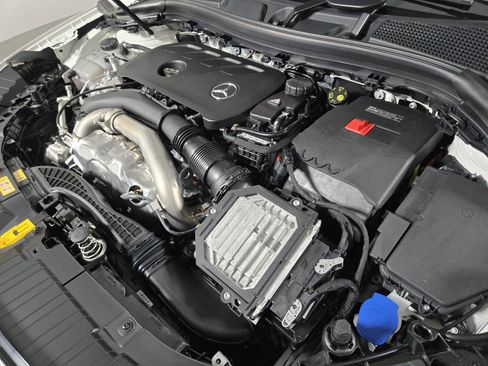 Used 2025 Mercedes-Benz GLA 250 image 20