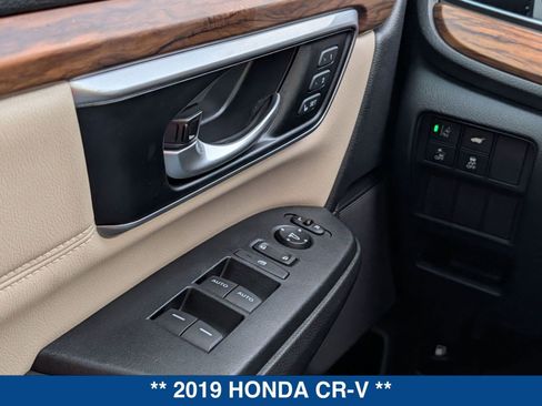 Used 2019 Honda CR-V Touring image 24