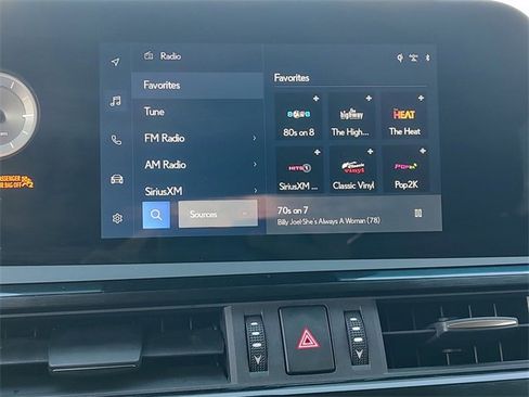 Used 2024 Lexus ES 350 w/ Premium Package image 17