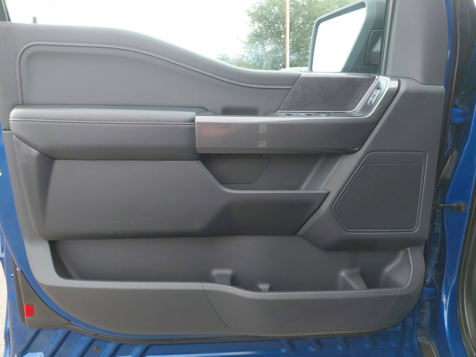 Used 2022 Ford F150 XLT w/ Equipment Group 302A High AWD/4WD image 19