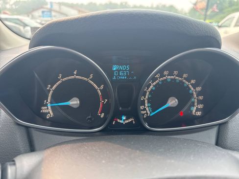 Used 2014 Ford Fiesta SE w/ Equipment Group 201A FWD image 31