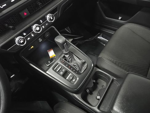 Used 2023 Honda CR-V LX image 26