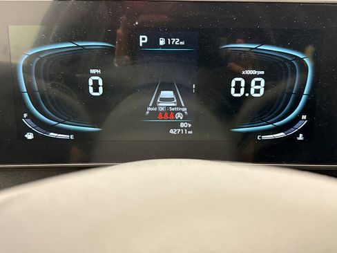 Used 2023 Kia Sportage X-Line w/ X-Line Premium Package AWD/4WD image 9