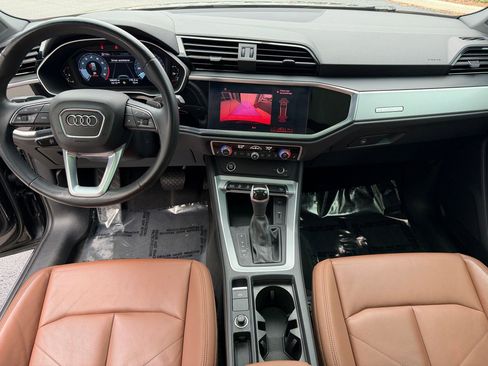 Used 2021 Audi Q3 2.0T Premium w/ Convenience Package image 16