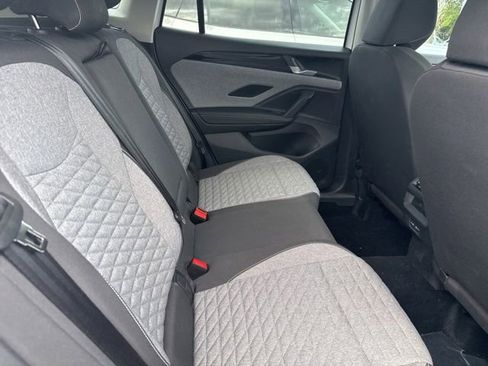 Used 2025 Volkswagen Tiguan S FWD image 11