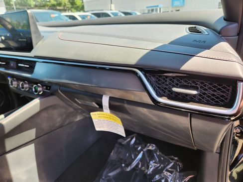Certified 2025 Acura ADX A-Spec AWD/4WD image 16