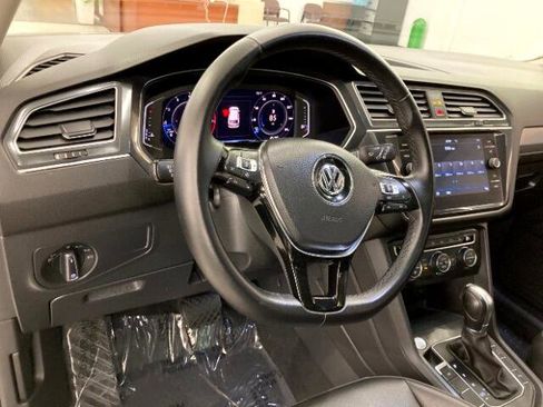 Used 2019 Volkswagen Tiguan SEL image 7