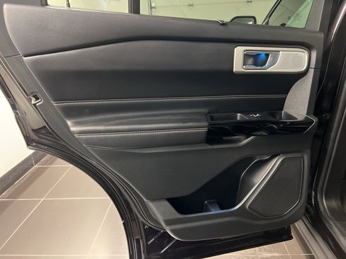 Certified 2022 Ford Explorer ST w/ Equipment Group 401A image 34