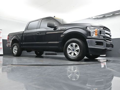 Used 2020 Ford F150 XLT image 32