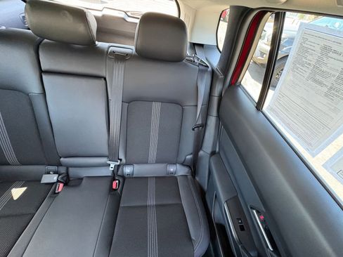 Used 2025 MAZDA CX-50 AWD 2.5 S w/ Premium Package image 40