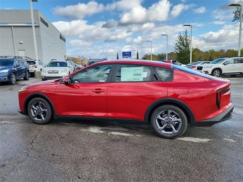 New 2025 Kia K4 LXS image 6