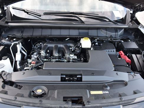 New 2026 Nissan Pathfinder Platinum w/ Accent Package FWD image 23