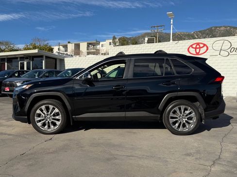 Certified 2023 Toyota RAV4 XLE Premium image 9