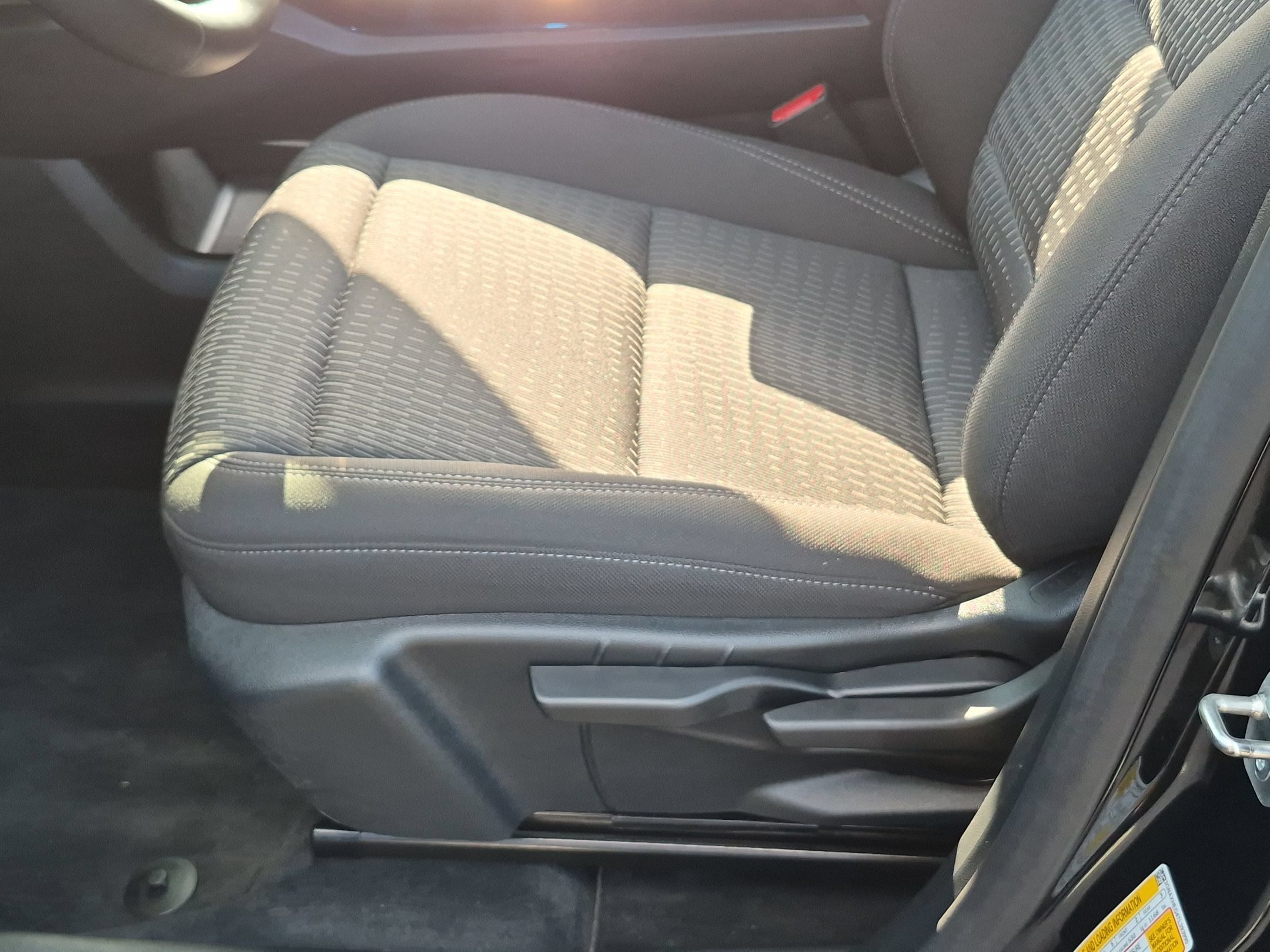 Used 2026 Chevrolet Equinox LT FWD image 14
