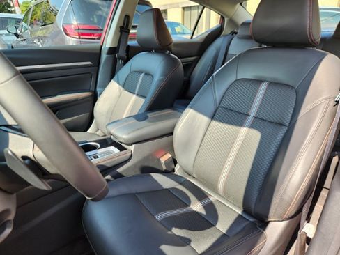 Certified 2025 Nissan Altima 2.5 SR AWD/4WD image 7