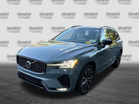 Certified 2024 Volvo XC60 B5 Plus w/ Protection Package Premier AWD/4WD image 8