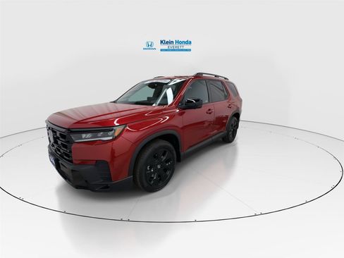 New 2026 Honda Pilot Black Edition image 6