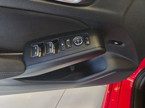 Certified 2025 Honda Civic Sport image 13