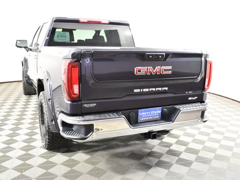 Used 2025 GMC Sierra 1500 SLT AWD/4WD image 7