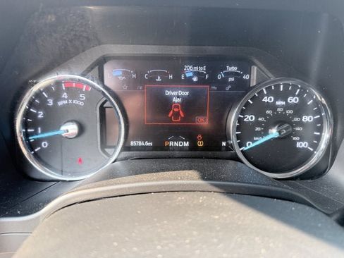 Used 2020 Ford F350 Lariat w/ Lariat Ultimate Package AWD/4WD image 3