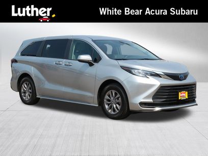 Used 2021 Toyota Sienna LE