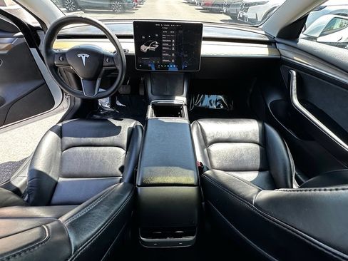 Used 2022 Tesla Model 3 RWD image 16