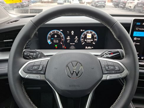 New 2026 Volkswagen Tiguan SE AWD/4WD image 10