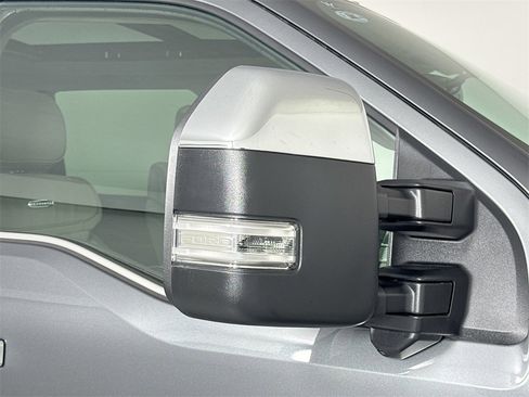 Used 2026 Ford F450 Platinum w/ Platinum Plus Package image 12