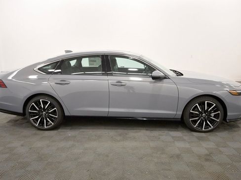 New 2025 Honda Accord Touring image 8