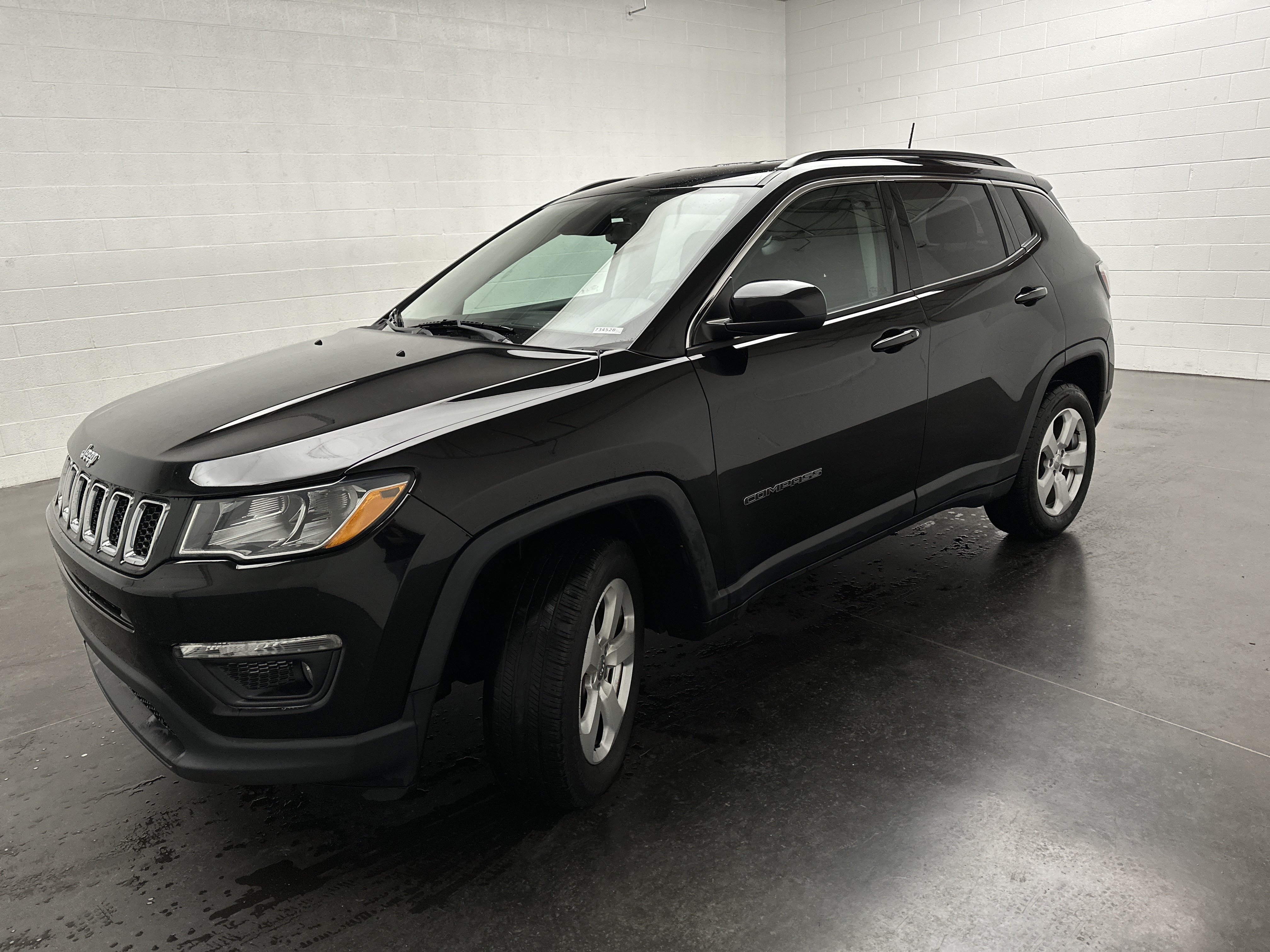 Used 2020 Jeep Compass Latitude w/ Cold Weather Group AWD/4WD image 4