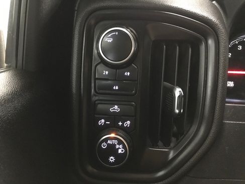 Used 2024 Chevrolet Silverado 2500 Custom w/ Custom Convenience Package AWD/4WD image 26