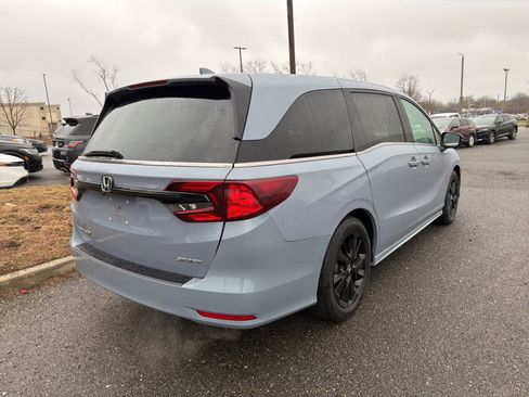 Used 2023 Honda Odyssey Sport image 5