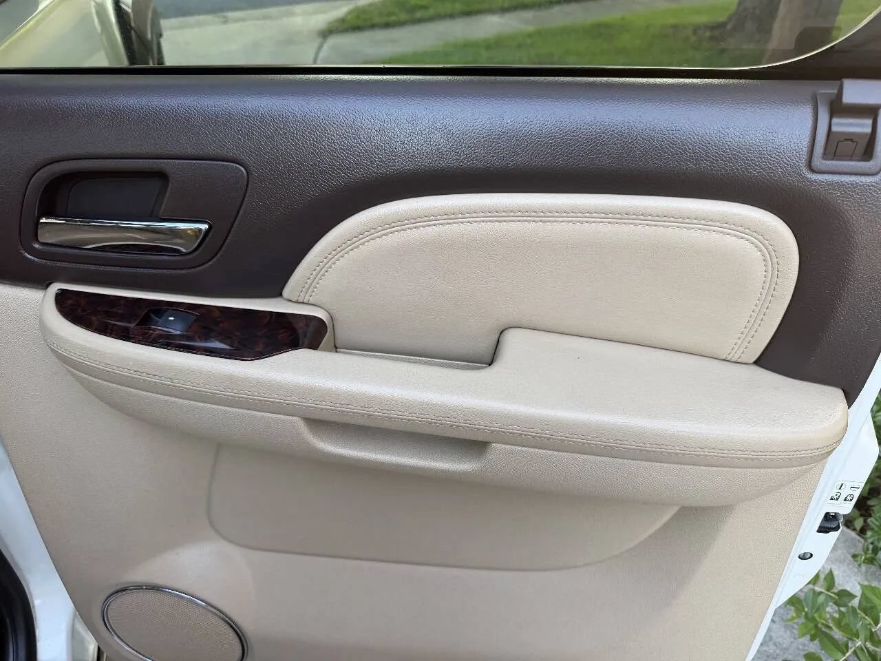 Used 2011 GMC Sierra 1500 Denali AWD/4WD image 44