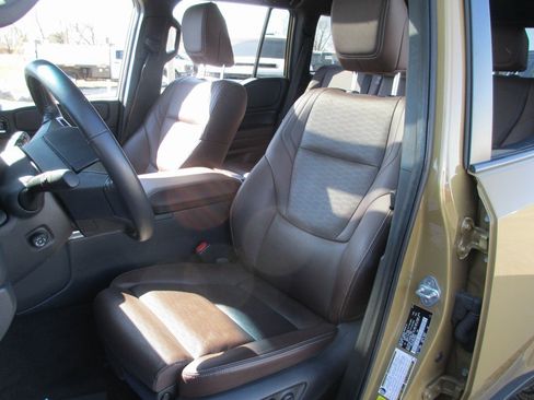 Used 2024 Toyota Land Cruiser w/ Premium Package image 17