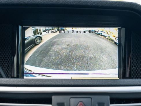 Used 2011 Mercedes-Benz E 350 4MATIC Sedan image 14