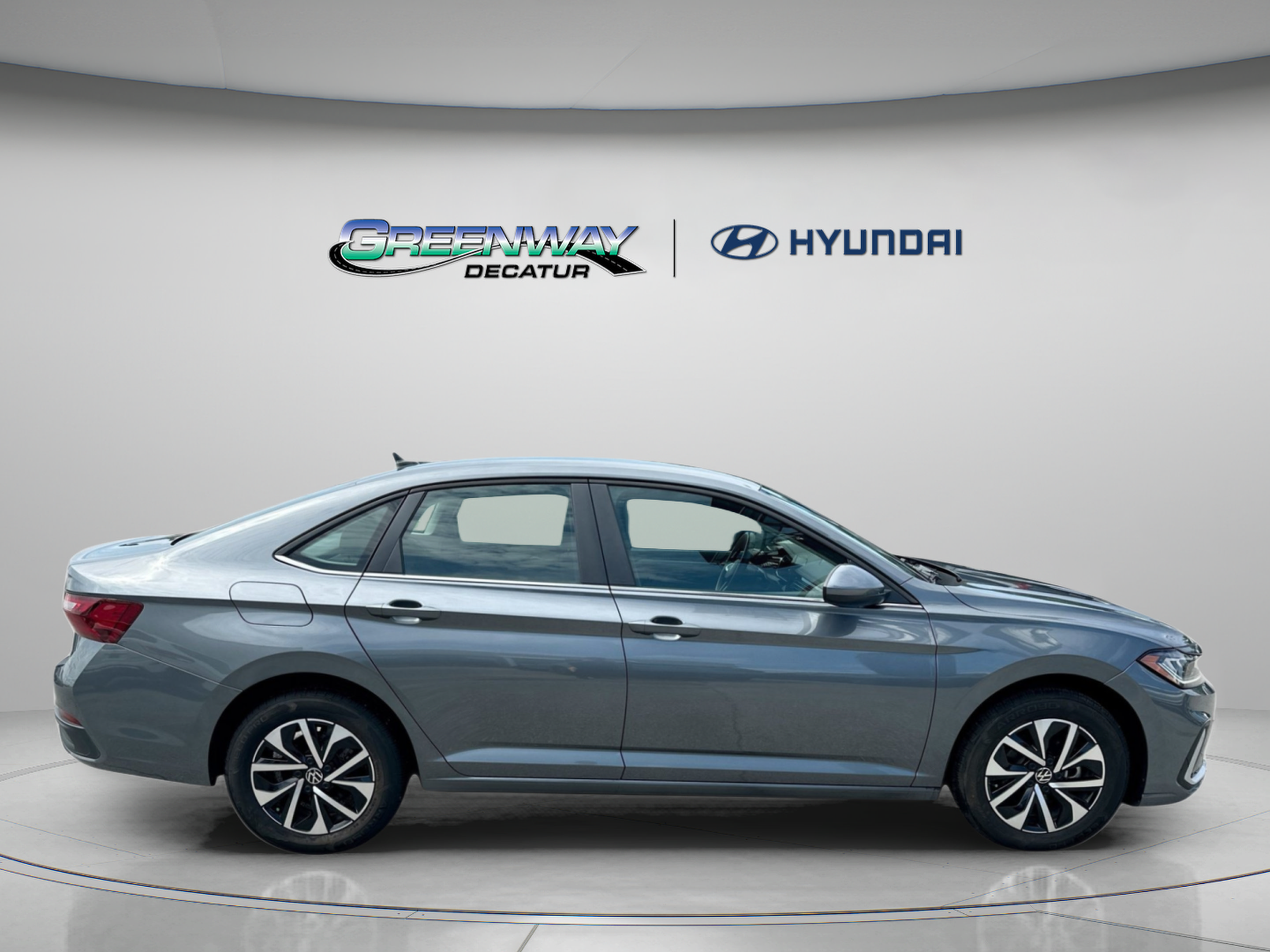 Used 2025 Volkswagen Jetta S FWD image 8