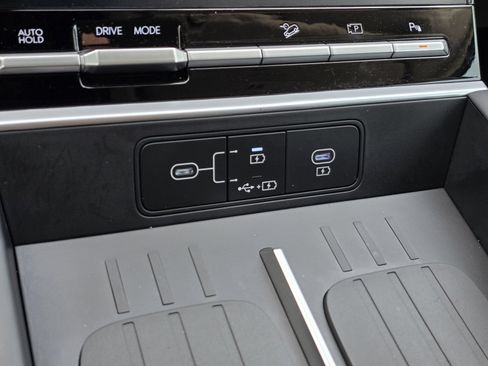 Certified 2026 Hyundai Santa Fe SE FWD image 25