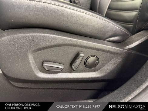Used 2024 Ford Edge SEL AWD/4WD image 18