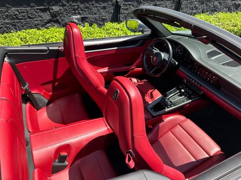 Certified 2023 Porsche 911 Carrera RWD image 13