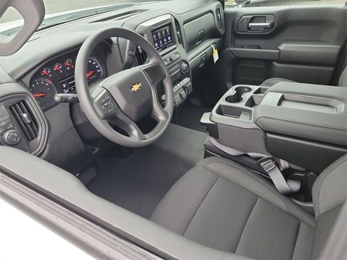 New 2026 Chevrolet Silverado 1500 Custom image 3