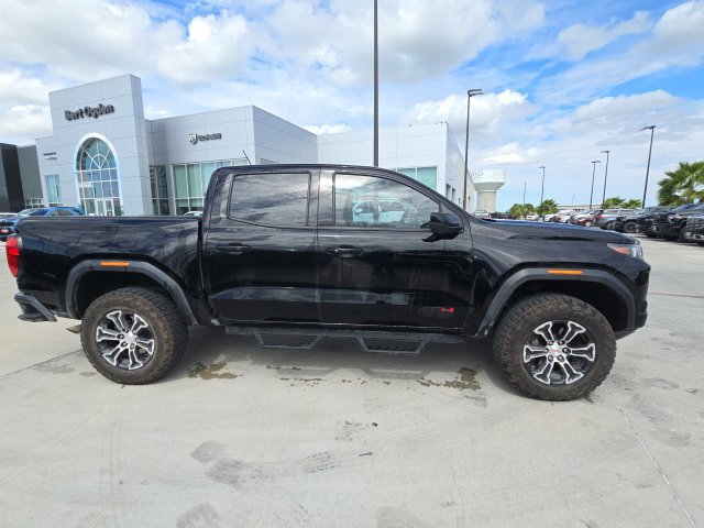 Used 2024 GMC Canyon AT4 w/ Technology Package AWD/4WD image 4