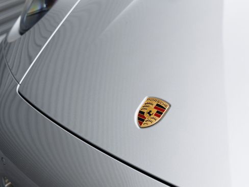 Certified 2023 Porsche 911 Carrera GTS RWD image 41