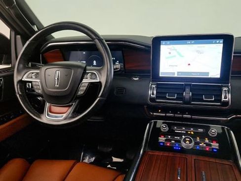 Used 2021 Lincoln Navigator Reserve AWD/4WD image 51