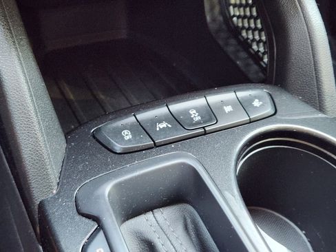 Used 2023 Chevrolet TrailBlazer LT w/ Convenience Package image 25