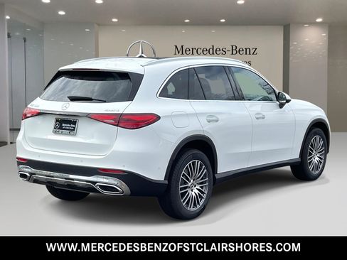 Used 2026 Mercedes-Benz GLC 300 4MATIC image 6
