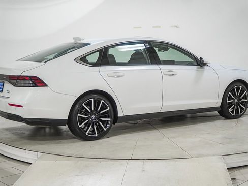 Certified 2025 Honda Accord Touring image 13