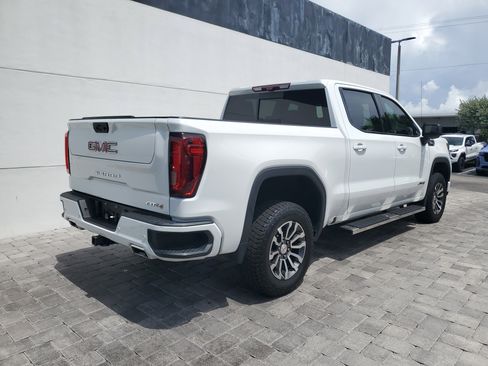 Used 2023 GMC Sierra 1500 AT4 w/ Technology Package AWD/4WD image 6