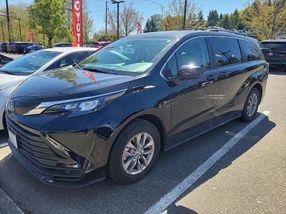 Certified 2024 Toyota Sienna LE