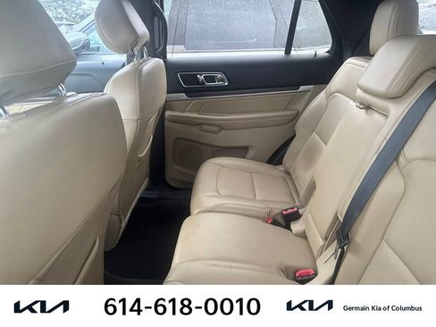 Used 2017 Ford Explorer Limited w/ Equipment Group 301A AWD/4WD image 9