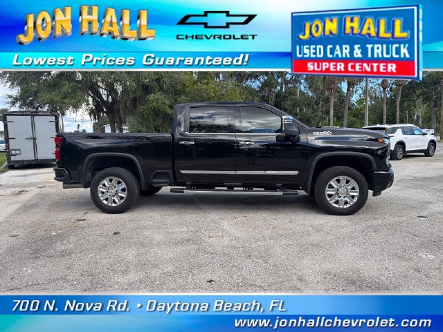 Used 2024 Chevrolet Silverado 2500 High Country AWD/4WD image 16